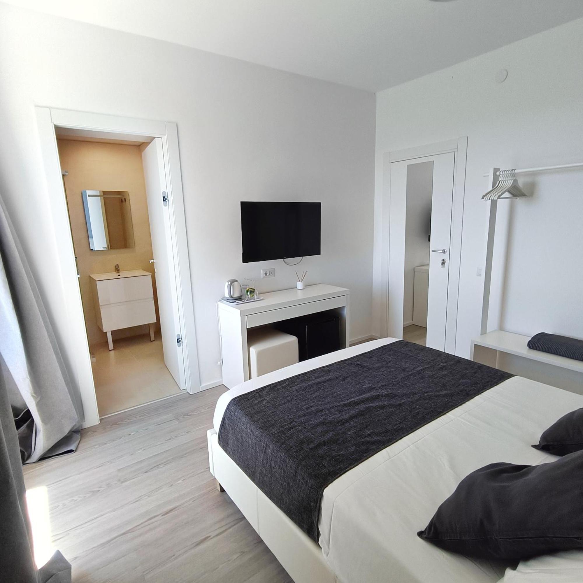 Tuffudesu Experience (Adults Only) Bed & Breakfast Osilo Room photo